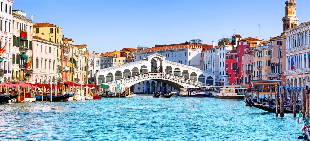 Study in Italy – Complete Guide for International Students 2025